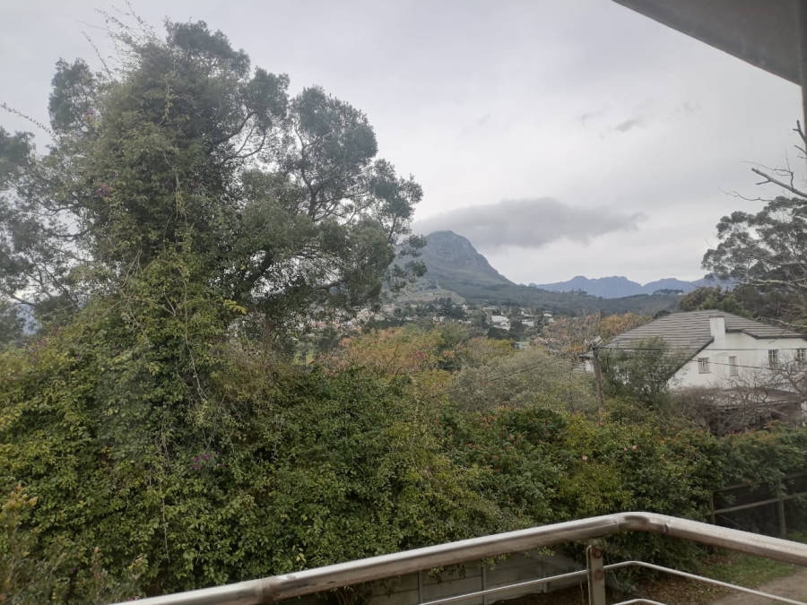 To Let 3 Bedroom Property for Rent in Braeview Western Cape